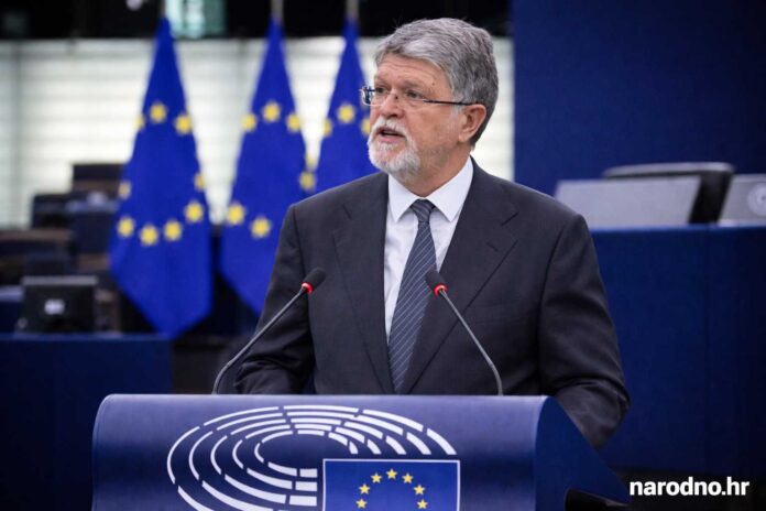 Ilustracija-fad-narodno-hrr