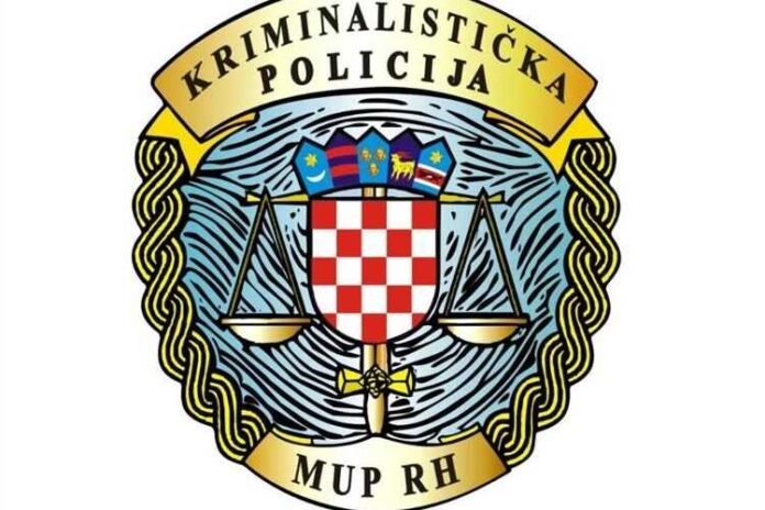 Karlovačka pol-narodno-hr