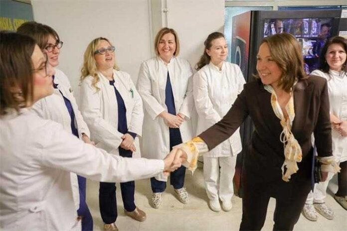 Ministarstvo zdravstva-narodno-hr