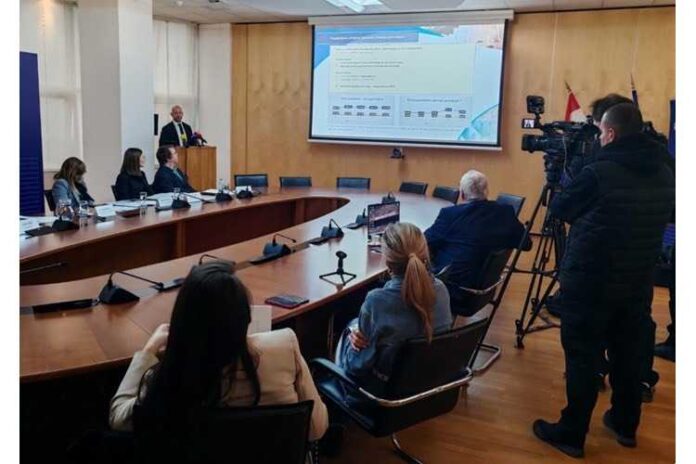 Vlada- zakoni- narodno-hr