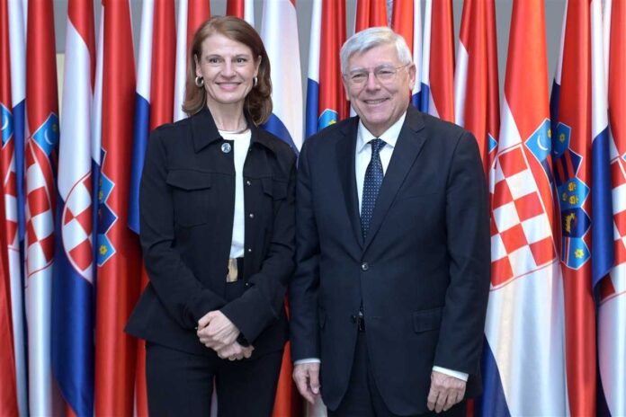 Hrvatski sabor- narodno-hr