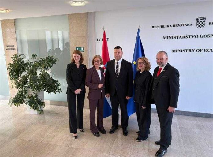 Austrija-narodno-hr