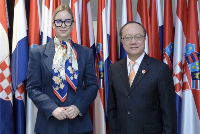Hrvatska- Kina-narodno-hr