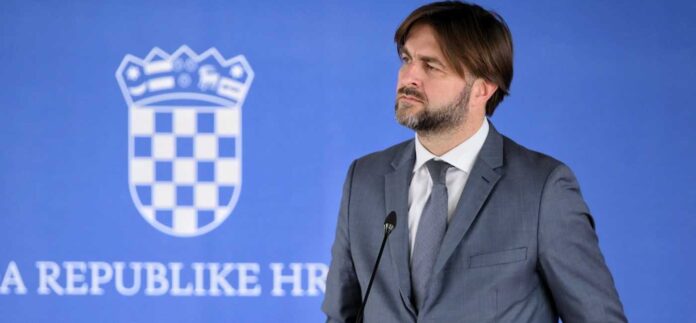 Ministarstvo financija-narodno-hr
