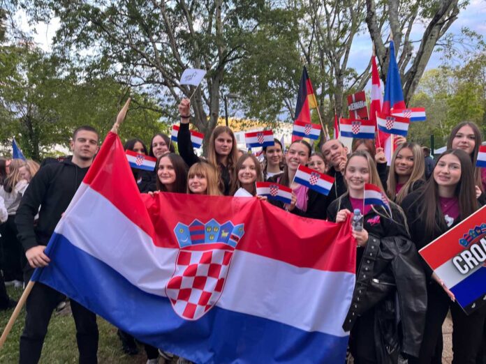 Poreč natjecanje-narodno-hr