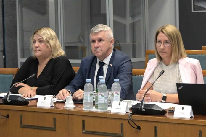sumnjiva ulja-narodno-hr